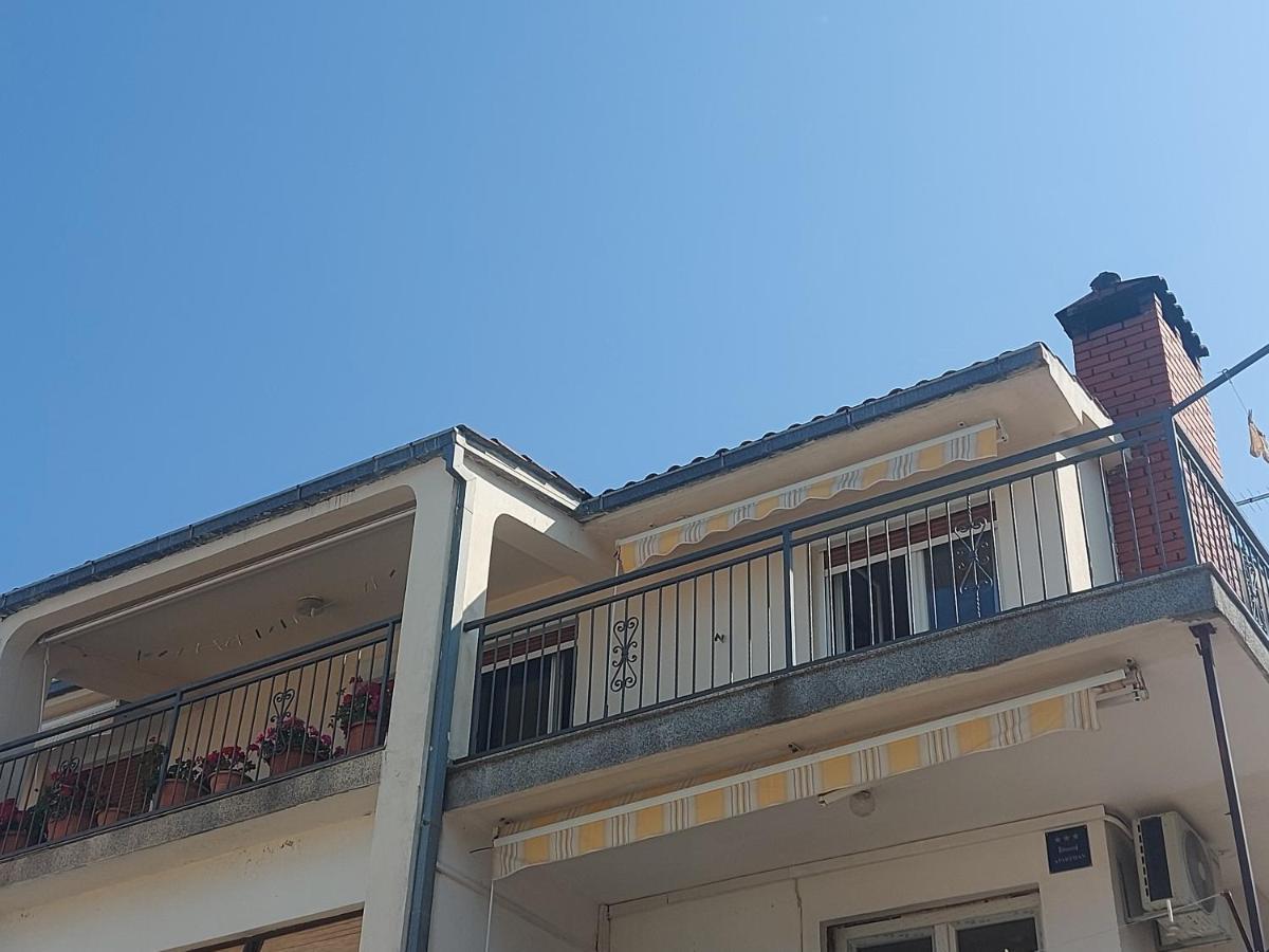 Apartman Mb Podstrana Exterior photo
